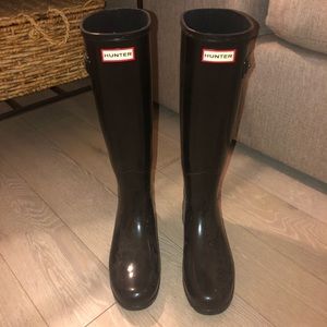 HUNTER BLACK BOOTS